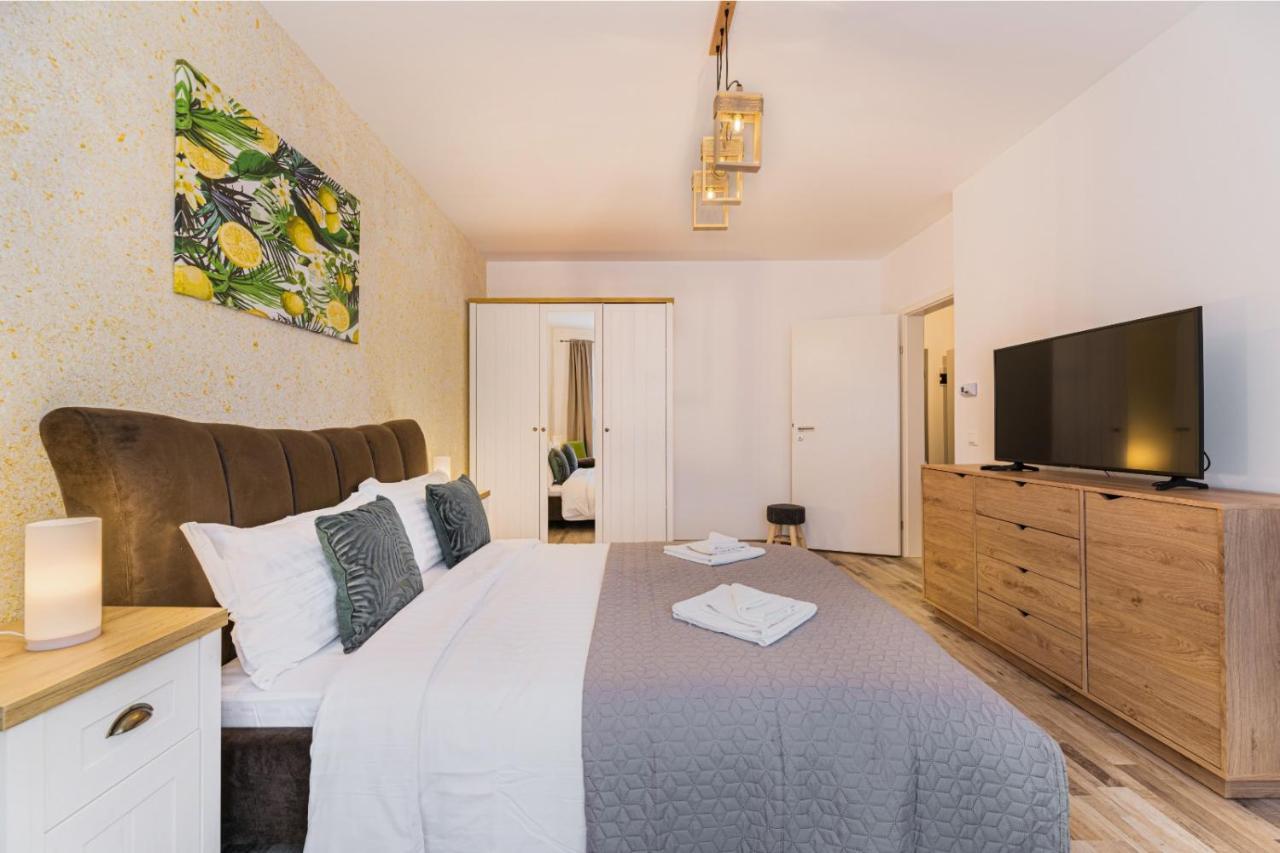 Apartament Topaz Braşov Eksteriør billede