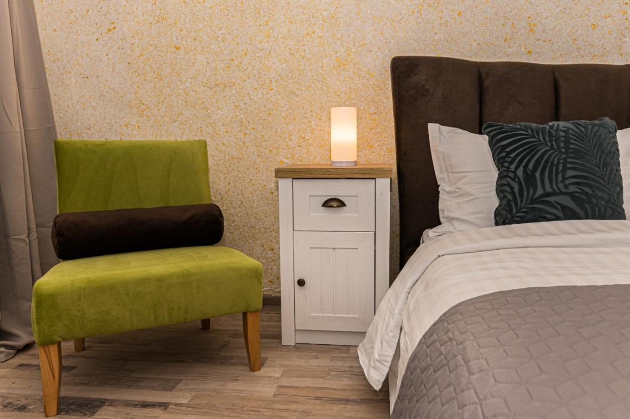 Apartament Topaz Braşov Eksteriør billede